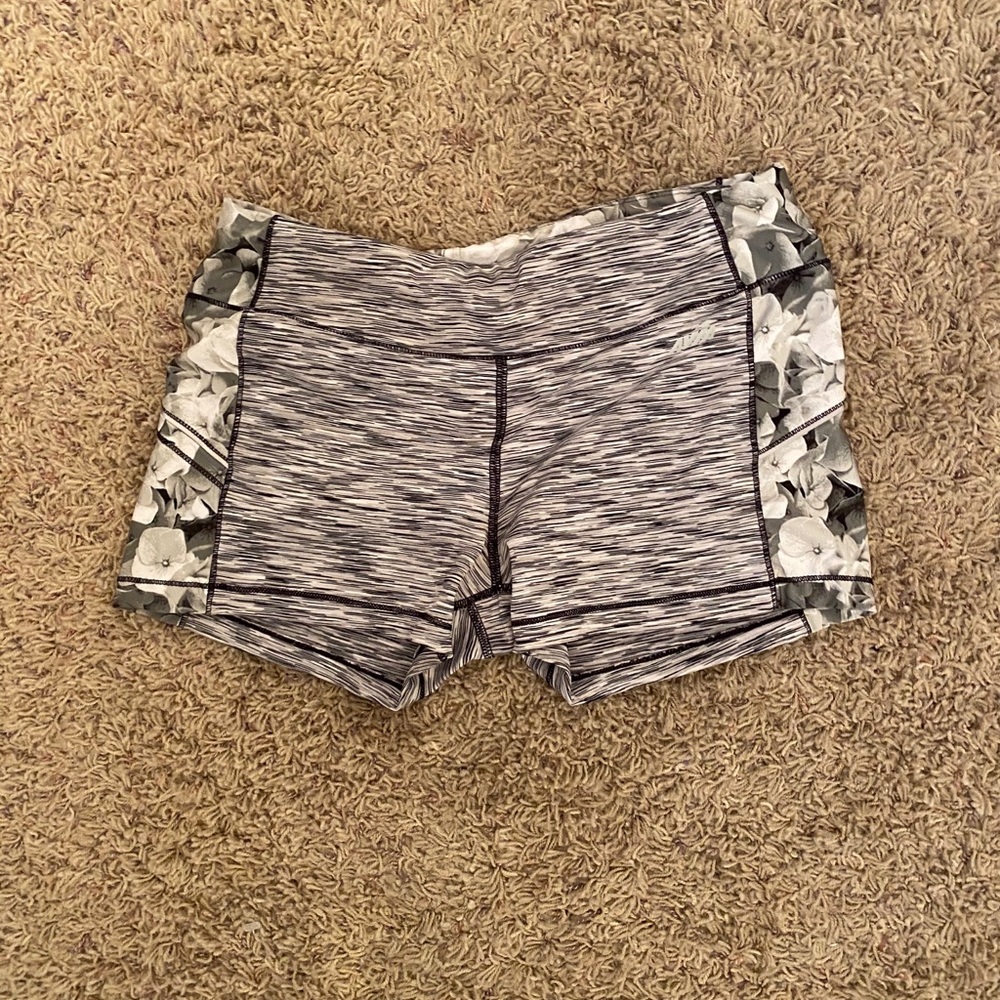 gray and white spandex